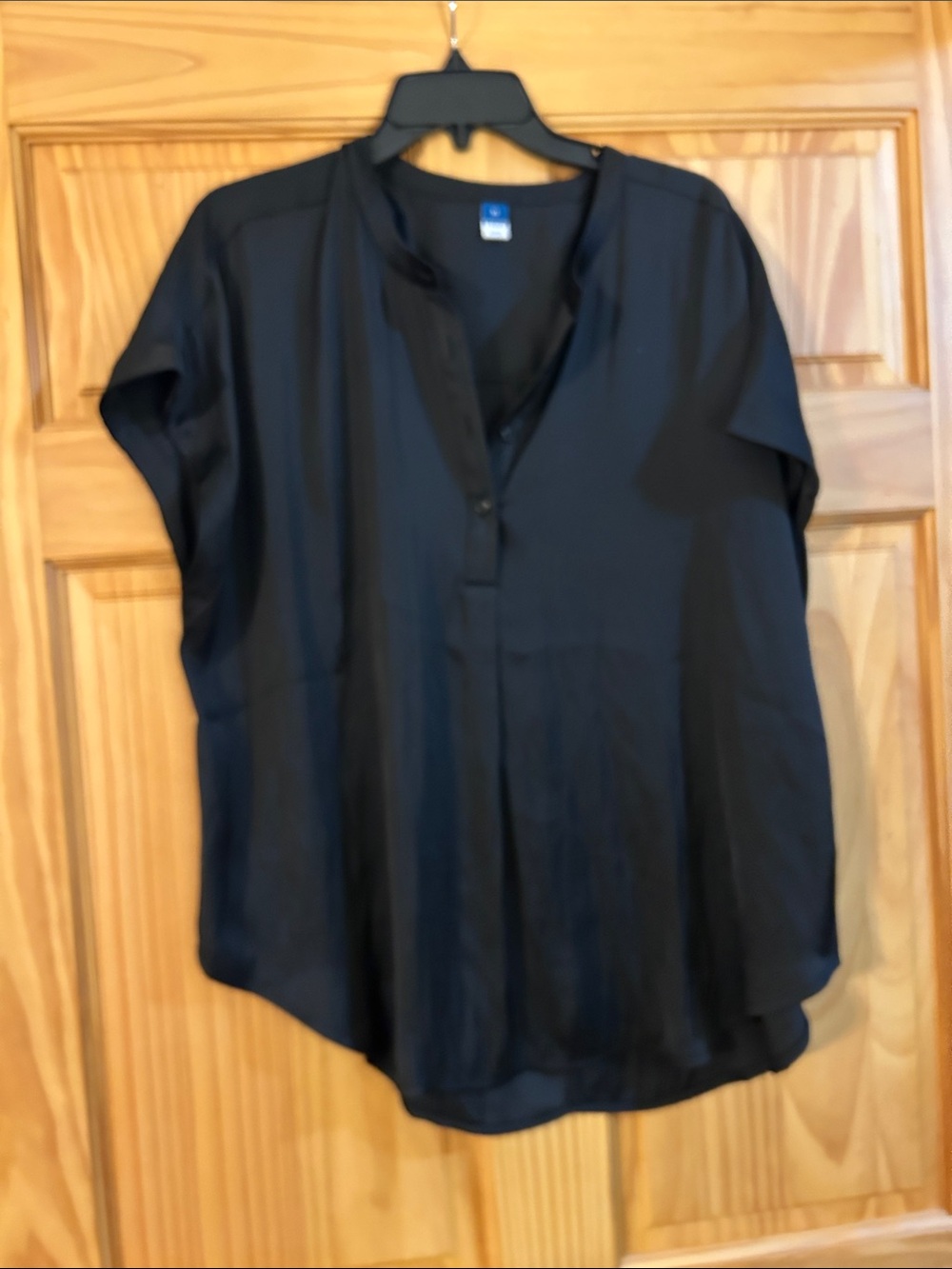 Old Navy Black Short Sleeve V-Neck Blouse